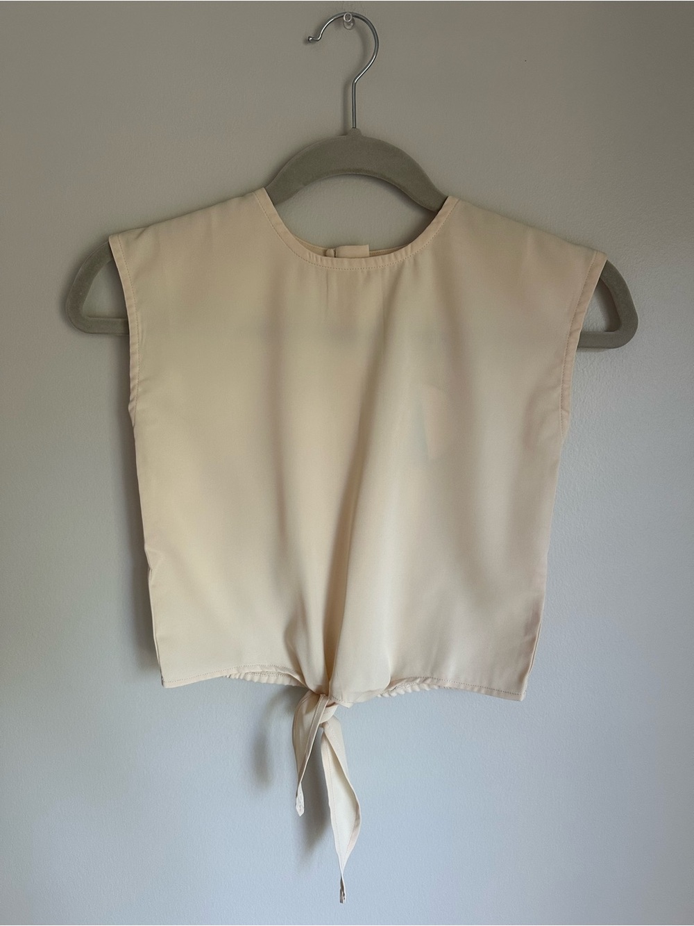 Pleat Collection - NEW - Girls Tie Front Top Cream/Sand Size 7 Preppy Blouse